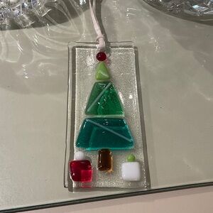 Beautiful Mississippi glass artist, Southern Fried Glass, Christmas tree.  Mint.